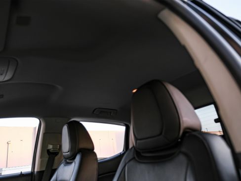 Used 2021 Chevrolet Colorado Z71 w/ Z71 Midnight Edition image 27