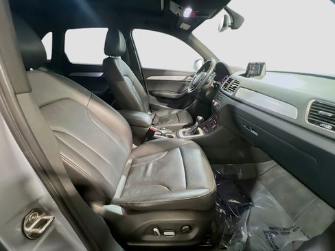 Used 2018 Audi Q3 2.0T Premium image 21