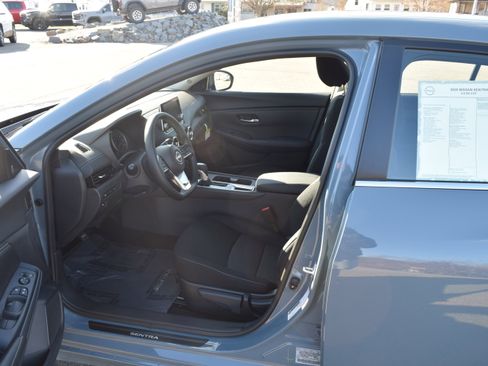 New 2025 Nissan Sentra SV image 13