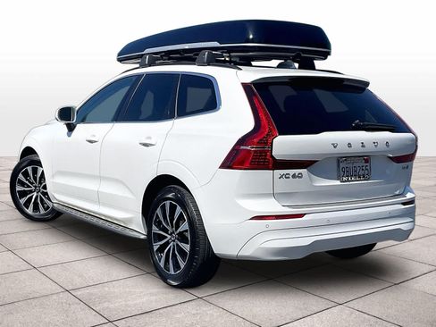 Used 2023 Volvo XC60 B5 Core AWD/4WD image 15