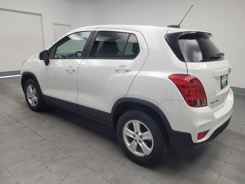 Used 2022 Chevrolet Trax LS w/ Tint and Cruise Package AWD/4WD image 3