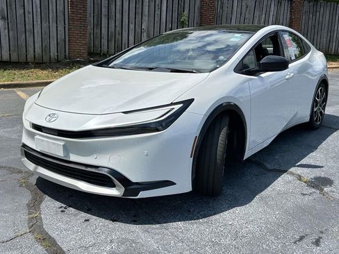 New 2026 Toyota Prius Plug-In Hybrid w/ Limited Premium Package FWD image 7