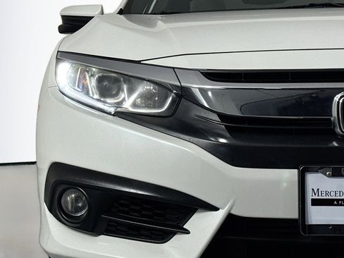 Used 2017 Honda Civic EX-T image 13