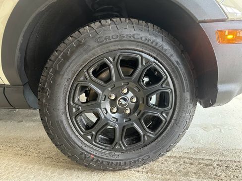 Used 2025 Ford Bronco Sport Badlands image 35