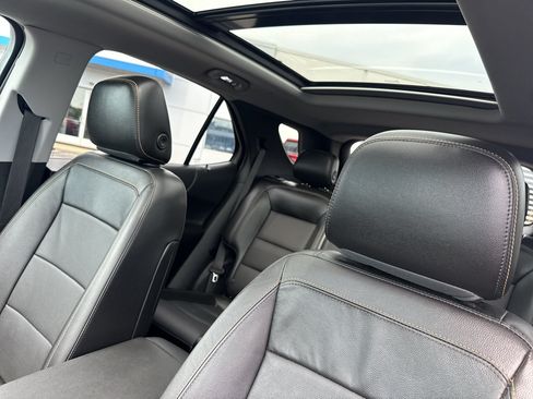 Used 2020 Chevrolet Equinox LT w/ Midnight Edition FWD image 27