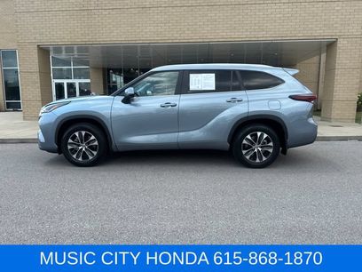 Used 2024 Toyota Highlander XLE
