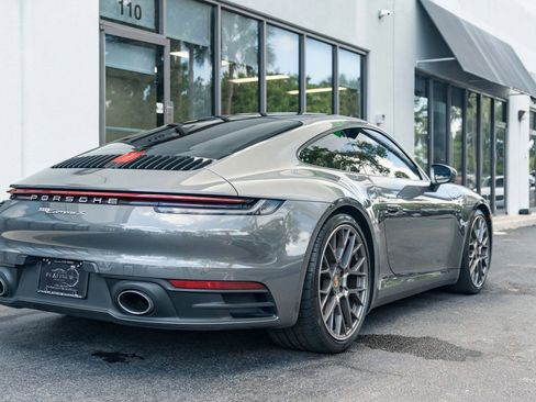 Used 2021 Porsche 911 Carrera S RWD image 10