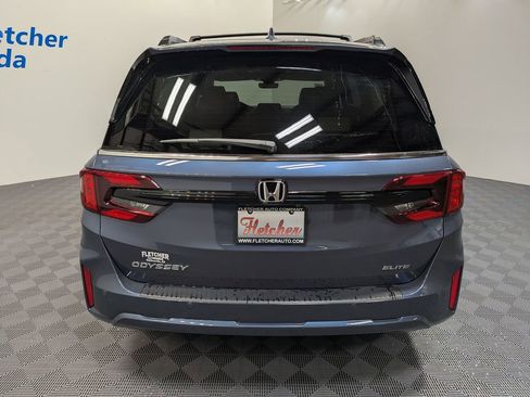 New 2026 Honda Odyssey Elite image 5