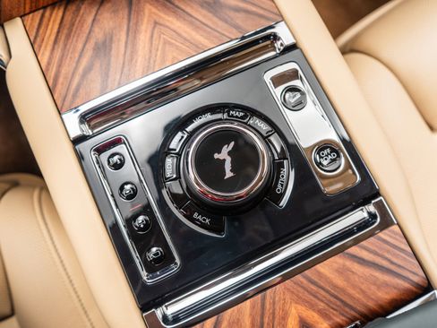 Used 2025 Rolls-Royce Cullinan -Series 2, Bespoke Audio, Star image 32