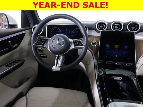 Certified 2025 Mercedes-Benz GLC 300 4MATIC image 36