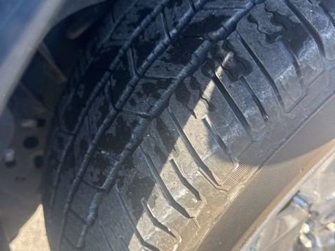 Used 2020 Ford F150 Lariat w/ Equipment Group 502A Luxury image 2