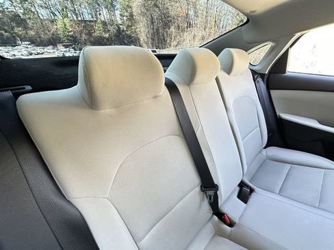 Used 2023 Kia Forte LXS w/ LXS Technology Package FWD image 31