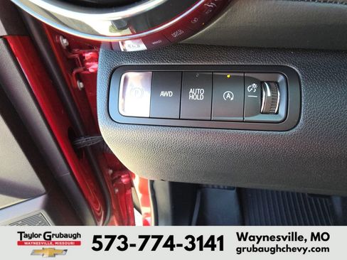 Certified 2026 Chevrolet Equinox RS w/ LPO, Floor Liner Package AWD/4WD image 20