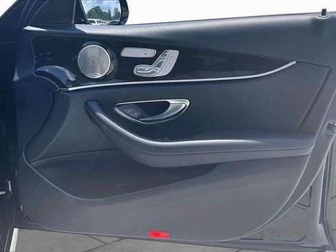 Used 2019 Mercedes-Benz E 450 4MATIC Sedan image 23