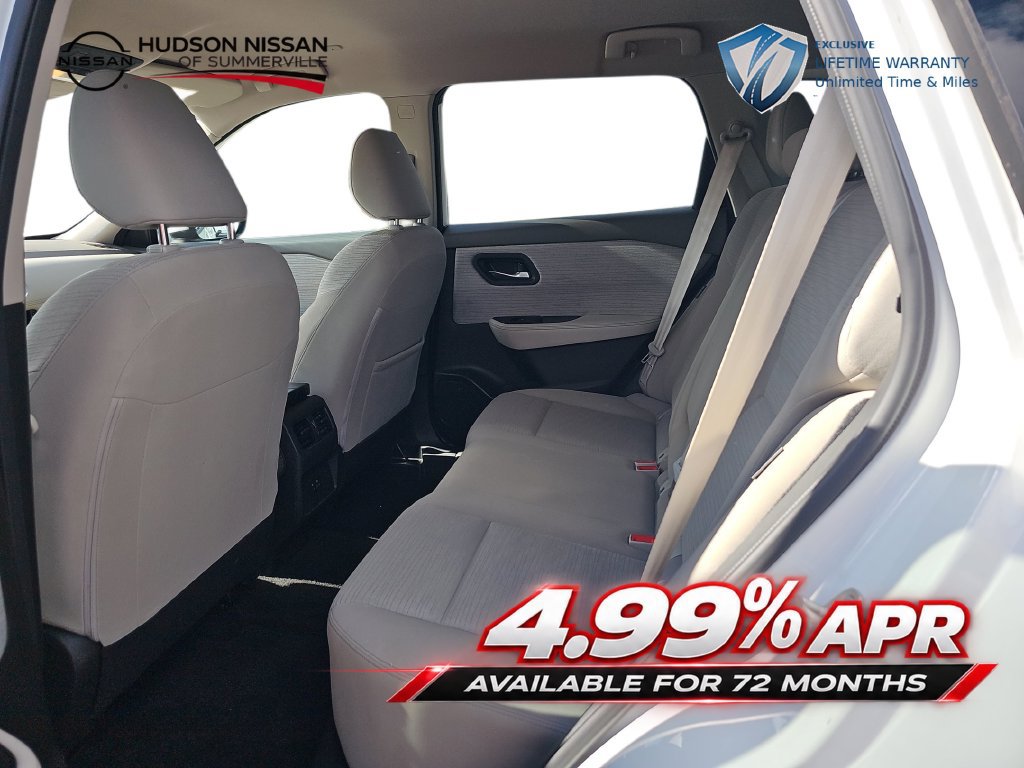 Used 2023 Nissan Rogue SV FWD image 15