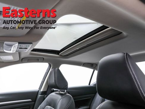 Used 2025 Nissan Altima 2.5 SL image 34