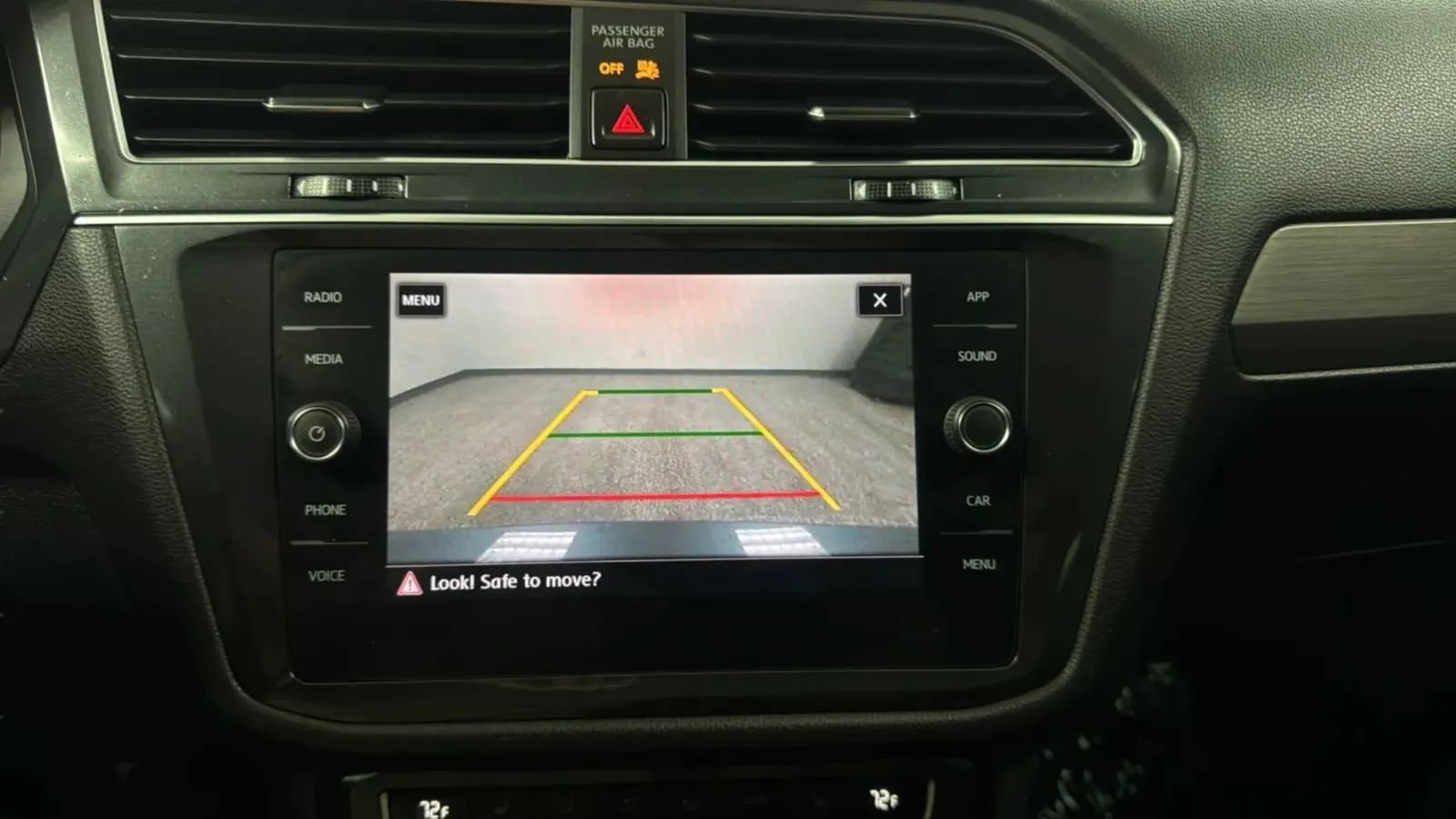Used 2019 Volkswagen Tiguan SE FWD image 15