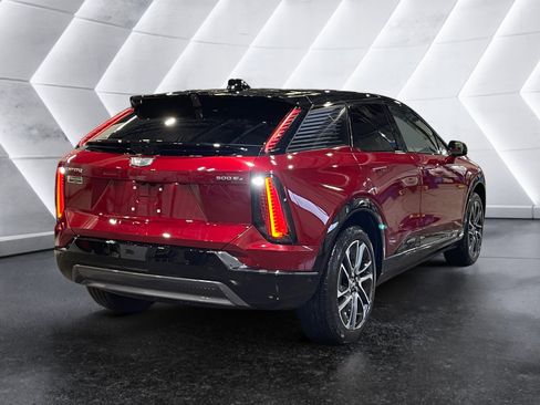New 2026 Cadillac Optiq Sport 1 image 6