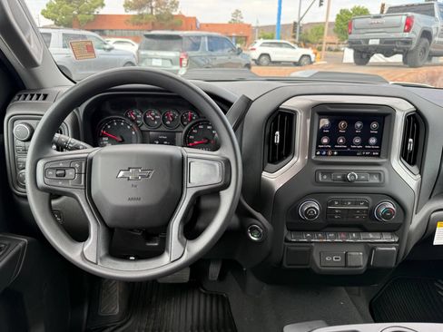New 2026 Chevrolet Silverado 1500 Custom Trail Boss w/ Dark Appearance Package AWD/4WD image 18