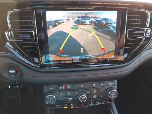 Certified 2024 Dodge Durango GT image 21