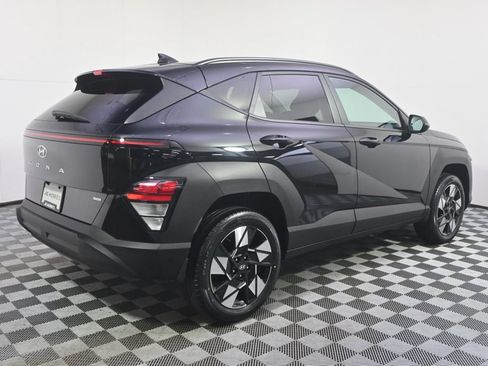 Used 2024 Hyundai Kona SEL w/ Convenience Package AWD/4WD image 7