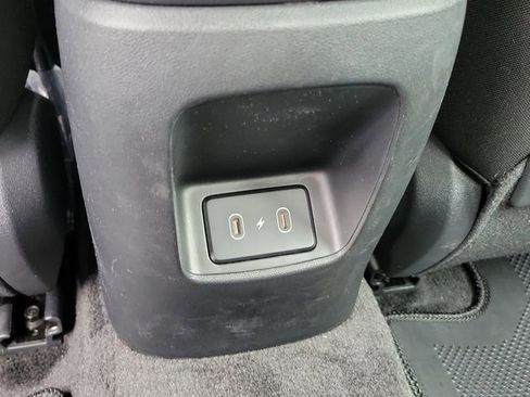 Certified 2025 Hyundai Elantra Sport image 18