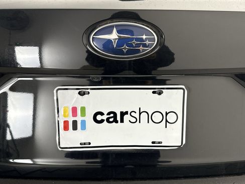 Used 2024 Subaru Crosstrek 2.5i Limited image 3