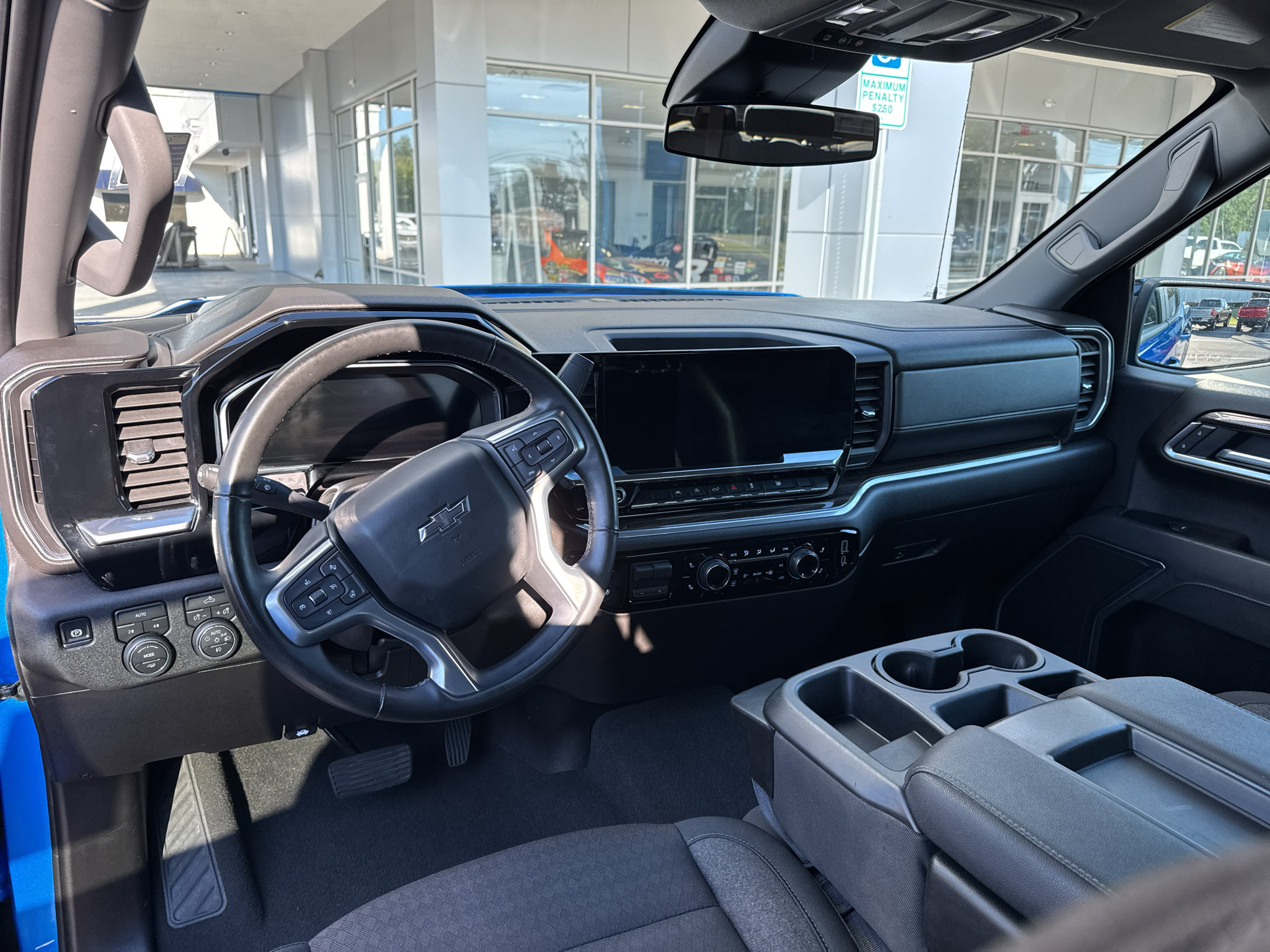 Used 2026 Chevrolet Silverado 1500 RST AWD/4WD image 10