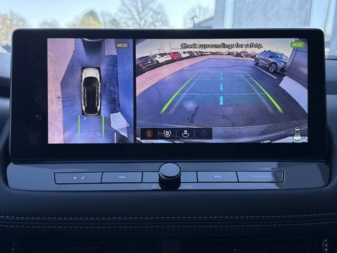 New 2026 Nissan Rogue Platinum AWD/4WD image 9