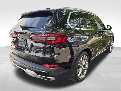 Used 2022 BMW X5 xDrive40i AWD/4WD image 3