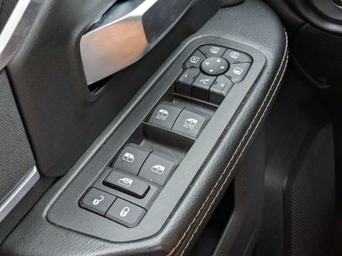 Used 2025 RAM 2500 Big Horn AWD/4WD image 24