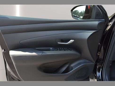 New 2026 Hyundai Santa Cruz SEL FWD image 16