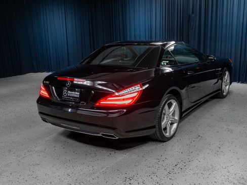 Used 2016 Mercedes-Benz SL 550 image 8