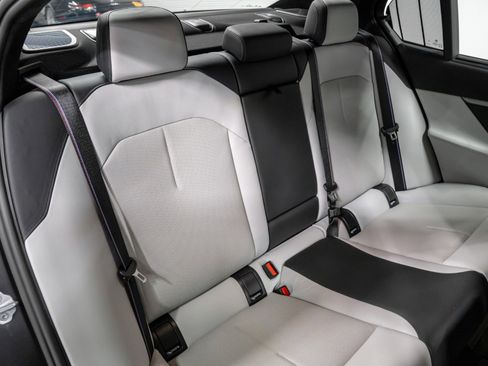 Used 2025 BMW M5 -Carbon Ceramic Brakes, Execut w/ Carbon Package image 28