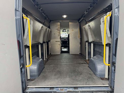 Used 2019 RAM ProMaster 2500 image 34