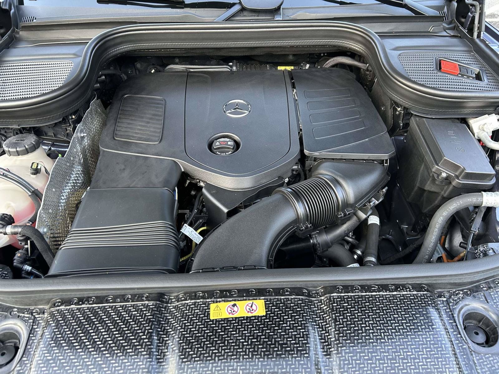 Certified 2025 Mercedes-Benz GLE 350 4MATIC image 54