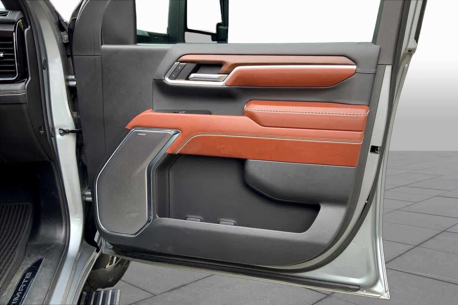Used 2024 GMC Sierra 2500 Denali Ultimate AWD/4WD image 39