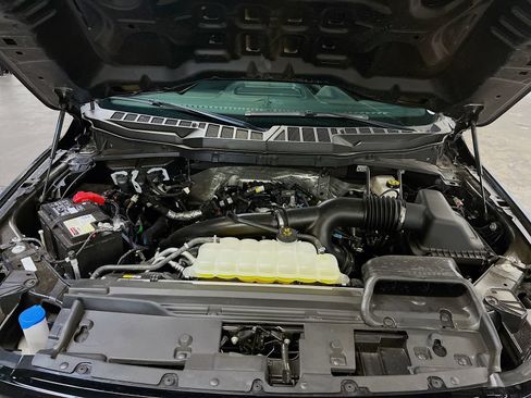 Used 2025 Ford F150 STX w/ Equipment Group 200A AWD/4WD image 28