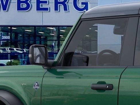 New 2025 Ford Bronco Outer Banks w/ Sasquatch Package image 22