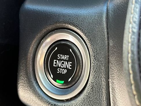 Certified 2021 GMC Yukon SLT AWD/4WD image 37