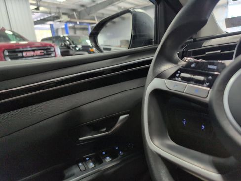 Used 2022 Hyundai Tucson SEL w/ Cargo Package image 19