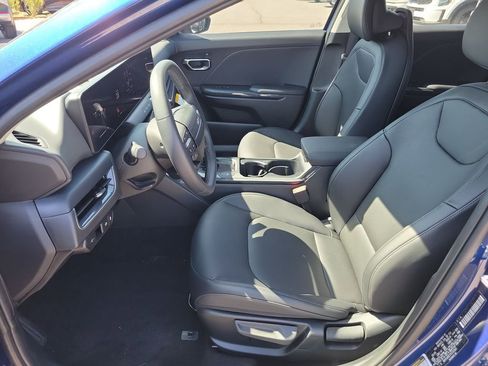 New 2026 Kia K4 EX FWD image 20