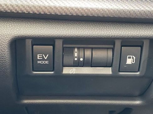 New 2026 Subaru Crosstrek 2.5i Limited AWD/4WD image 13