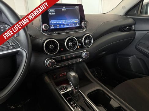 Used 2024 Nissan Sentra SV FWD image 33