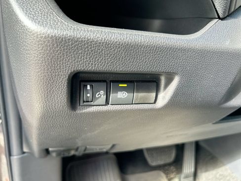 Used 2024 Toyota RAV4 LE FWD image 13