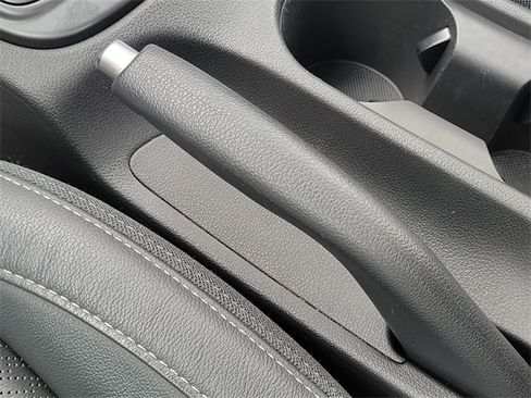 Used 2018 Hyundai Kona Limited image 24