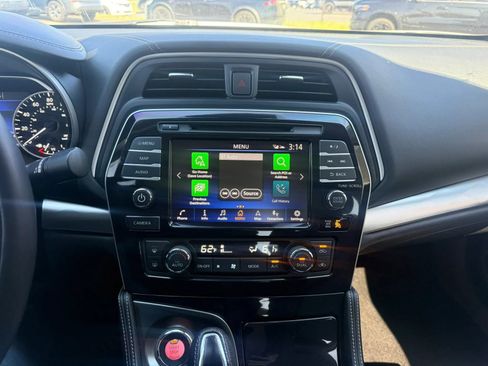 Used 2023 Nissan Maxima SV w/ Floor Mat Group FWD image 23