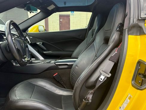 Used 2016 Chevrolet Corvette Stingray Coupe w/ Carbon Flash Badge Package image 9