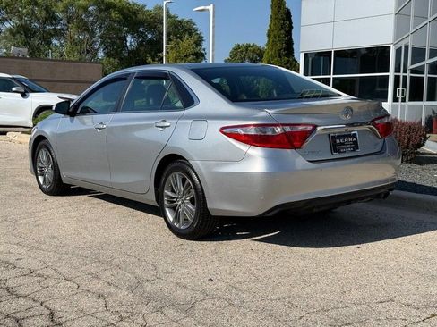 Used 2017 Toyota Camry SE FWD image 5
