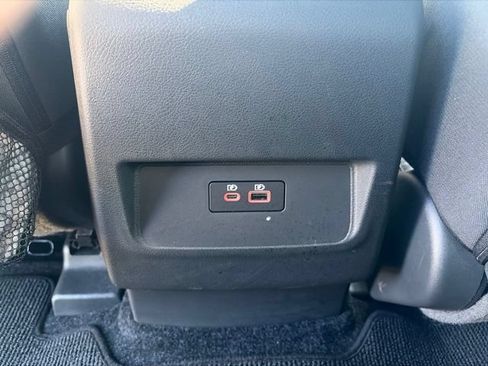 Used 2025 Nissan Frontier PRO-4X AWD/4WD image 9